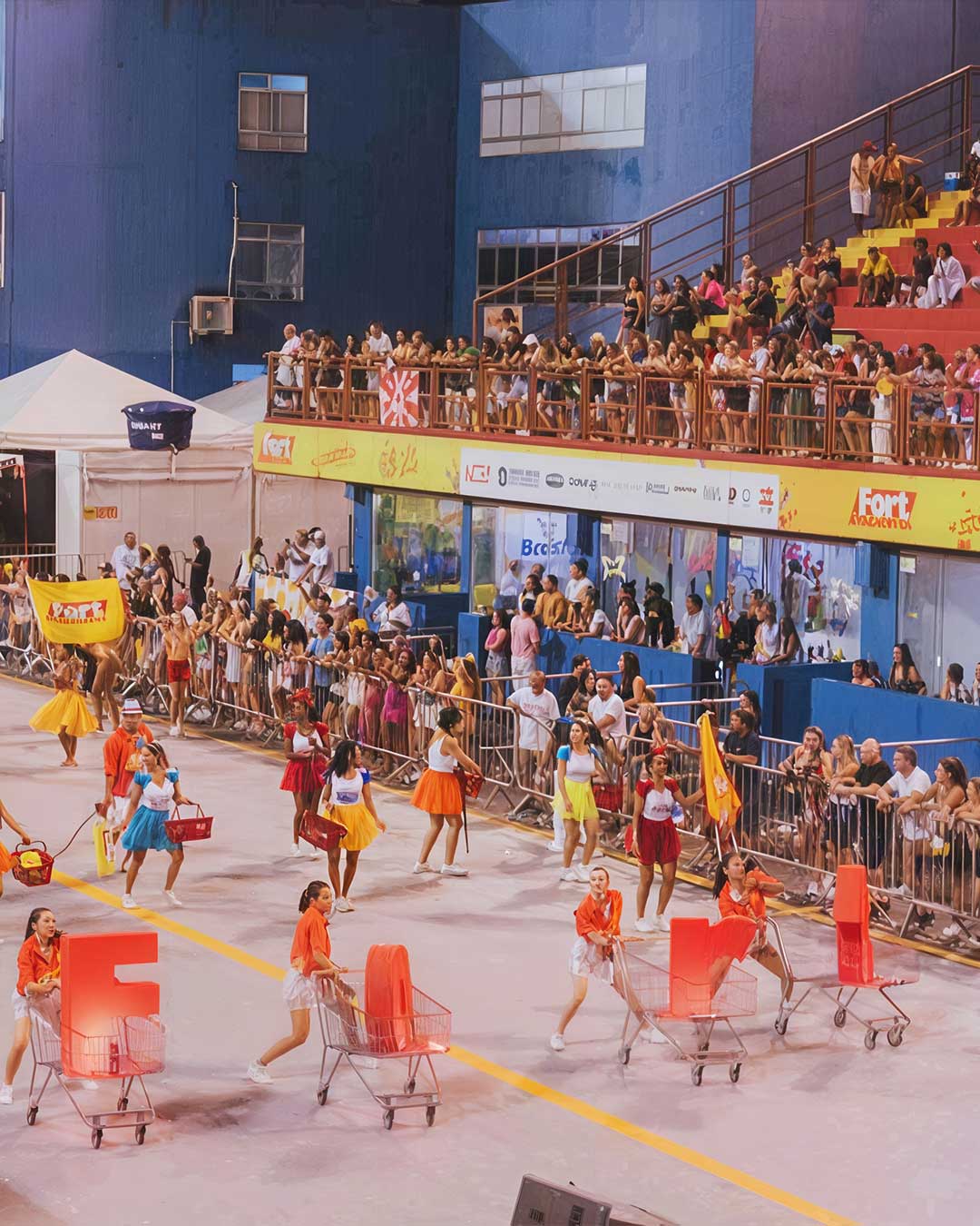 carnaval-florianopolis-bloco-fort-atacadista-live-marketing-1-1